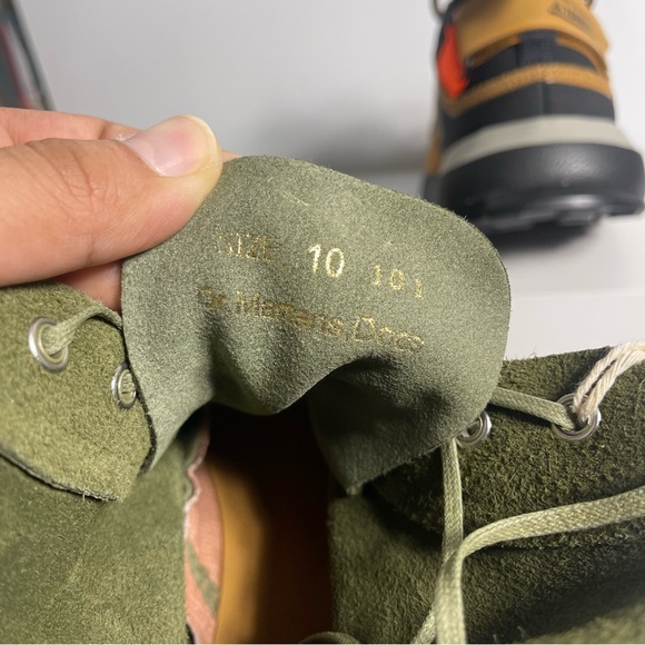 DOC 101 MADE IN ENGLAND SUEDE ANKLE BOOTS MENS SIZE 11 GREEN DESERT OASIS 6 EYE - Picture 11 of 12